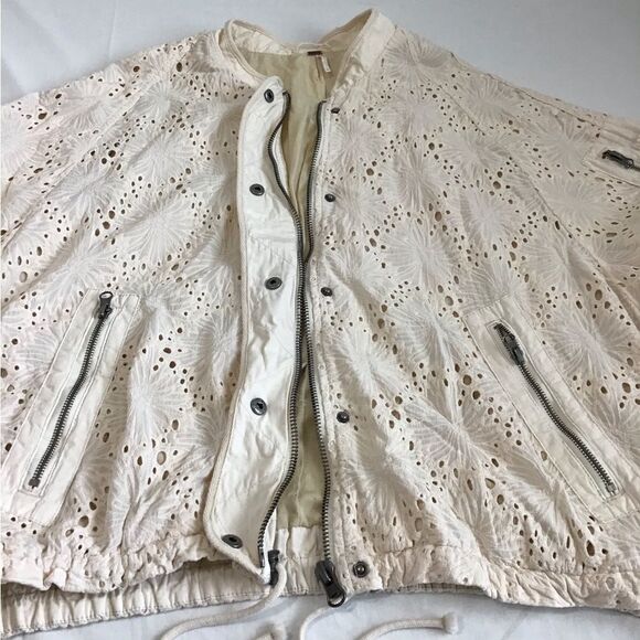 Free People Daisy Jane Ivory Eyelet Bomber Jacket Size Large - Picture 8 of 14